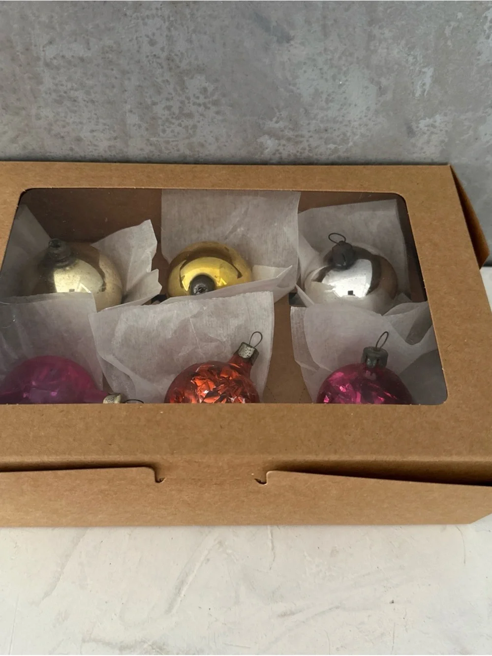 BOX OF VINTAGE 40’s ORNAMENTS TINSEL BALLS UNSILVERED
